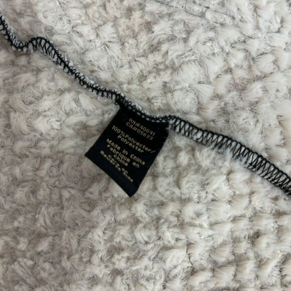 Wooly Bully Women's Black Wonderful Wrap Open Front Jacket Size S - Picture 6 of 9